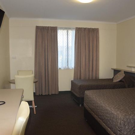 Carriers Arms Hotel Motel Мэриборо Экстерьер фото